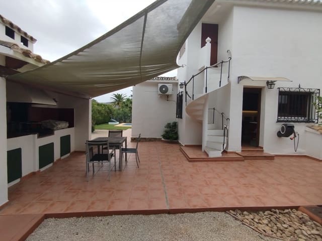 4 quarto Moradia para venda em La Xara - La Sella, Dénia com piscina garagem - 620 000 € (Ref: 10048955)