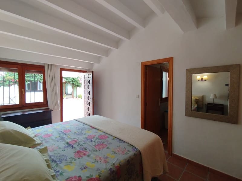 4 soverom Villa til salgs i Denia med svømmebasseng garasje - € 620 000 (Ref: 10048955)