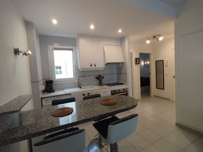 1 bedroom Apartment for sale in Denia with pool garage - € 175,000 (Ref: 10098201)