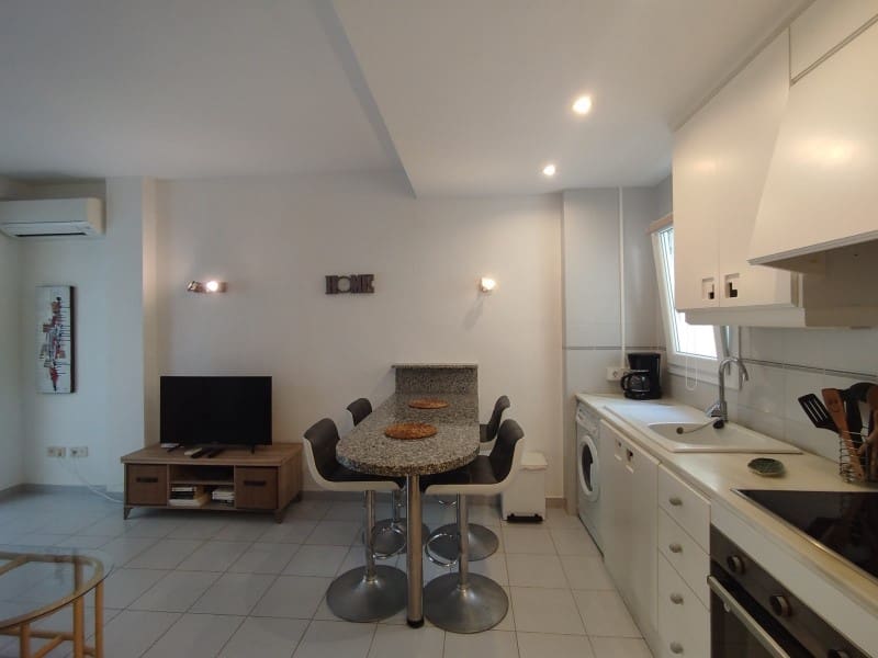 1 bedroom Apartment for sale in Denia with pool garage - € 175,000 (Ref: 10098201)
