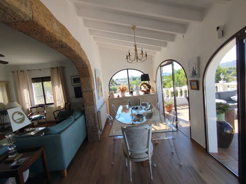 4 slaapkamer Villa te koop in Javea / Xabia met zwembad garage - € 629.000 (Ref: 10115623)