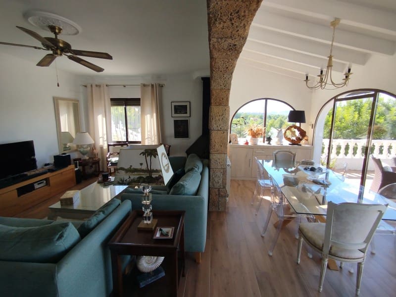 4 slaapkamer Villa te koop in Javea / Xabia met zwembad garage - € 629.000 (Ref: 10115623)