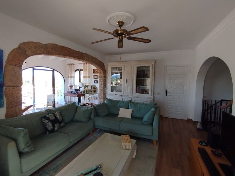 4 slaapkamer Villa te koop in Javea / Xabia met zwembad garage - € 629.000 (Ref: 10115623)
