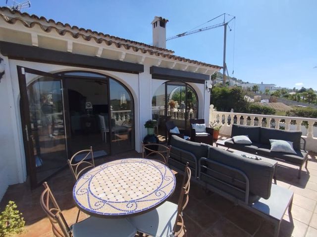 4 makuuhuone Huvila myytävänä paikassa Cap Martí - El Tossalet - Pinomar, Javea / Xàbia mukana uima-altaan 
autotalli - 629 000 € (Ref: 10115623)