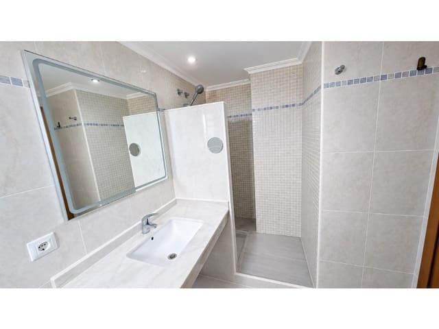 2 Zimmer Apartment zu verkaufen in Pedreguer mit Pool Garage - 265.000 € (Ref: 10182927)