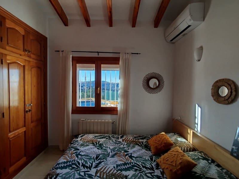 2 bedroom Villa for sale in Denia with pool garage - € 450,000 (Ref: 9491728)