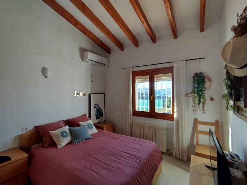 2 bedroom Villa for sale in Denia with pool garage - € 450,000 (Ref: 9491728)