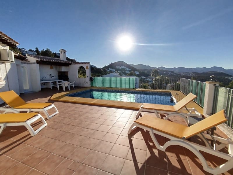 2 bedroom Villa for sale in Denia with pool garage - € 450,000 (Ref: 9491728)
