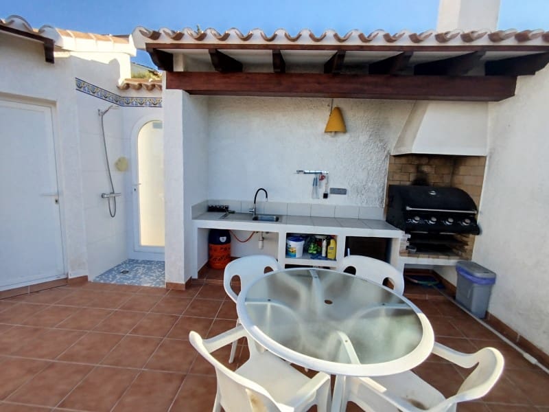 2 bedroom Villa for sale in Denia with pool garage - € 450,000 (Ref: 9491728)