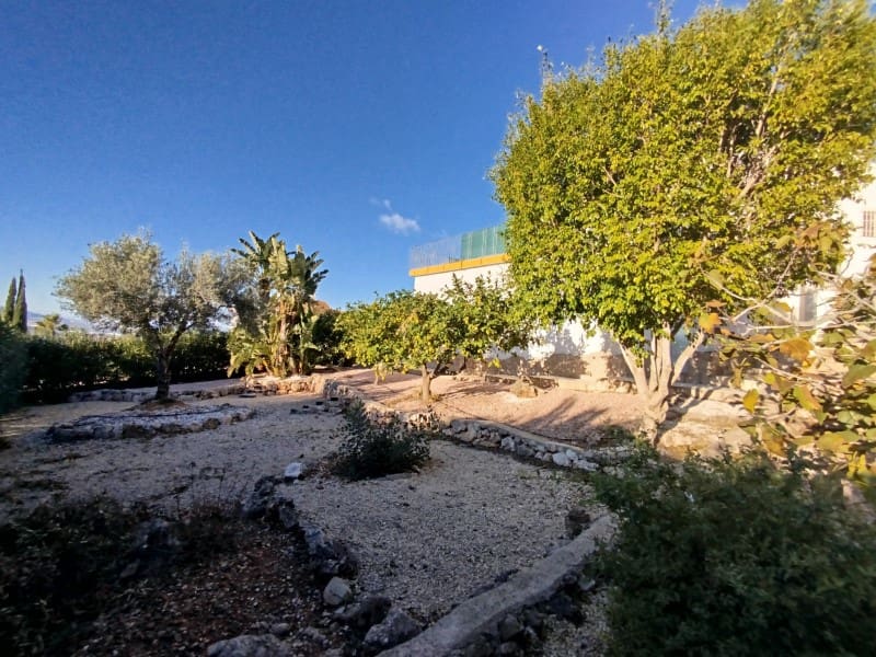 2 bedroom Villa for sale in Denia with pool garage - € 450,000 (Ref: 9491728)