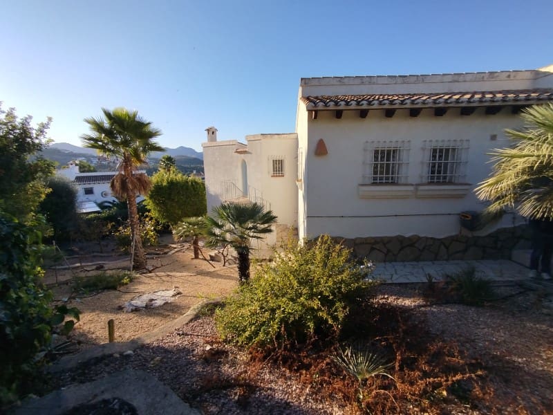 2 bedroom Villa for sale in Denia with pool garage - € 450,000 (Ref: 9491728)