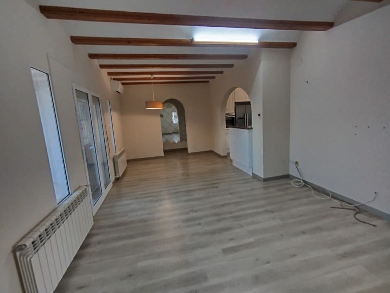 3 soverom Villa til salgs i Rafol de Almunia med svømmebasseng - € 399 000 (Ref: 9491731)