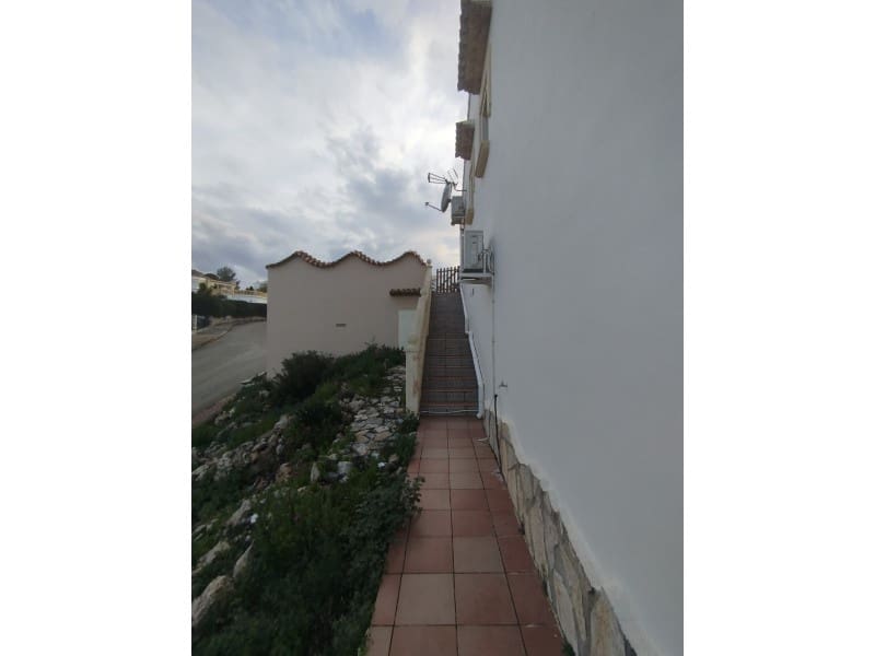 3 soverom Villa til salgs i Rafol de Almunia med svømmebasseng - € 399 000 (Ref: 9491731)