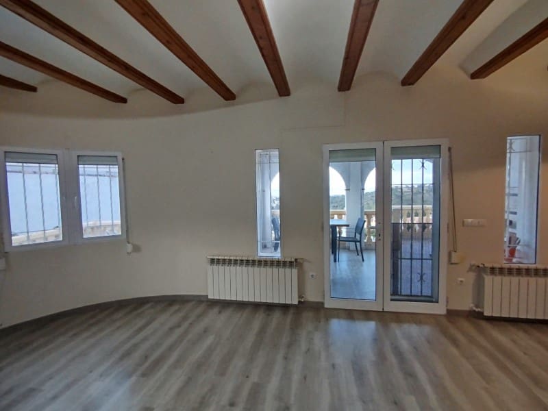 3 soverom Villa til salgs i Rafol de Almunia med svømmebasseng - € 399 000 (Ref: 9491731)