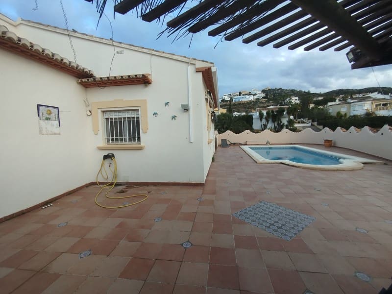 3 soverom Villa til salgs i Rafol de Almunia med svømmebasseng - € 399 000 (Ref: 9491731)