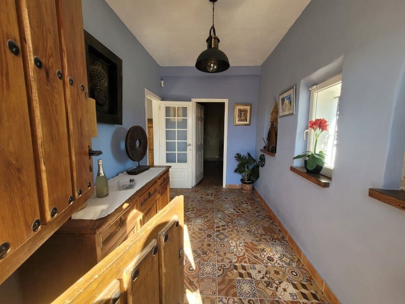 5 sypialnia Finka/Dom wiejski na sprzedaż w Oliva z basenem garażem - 549 000 € (Ref: 9491732)