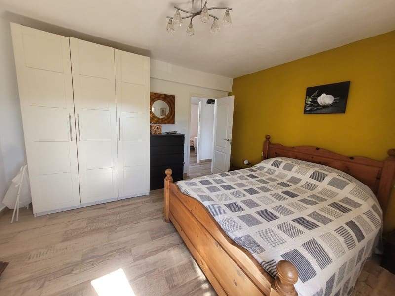 5 sypialnia Finka/Dom wiejski na sprzedaż w Oliva z basenem garażem - 549 000 € (Ref: 9491732)