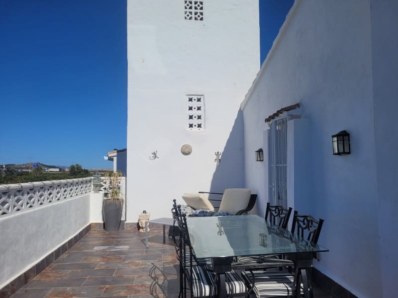 5 sypialnia Finka/Dom wiejski na sprzedaż w Oliva z basenem garażem - 549 000 € (Ref: 9491732)