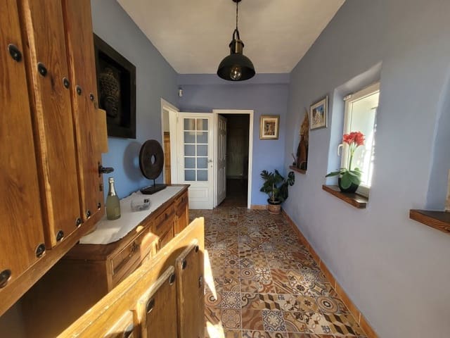 5 sypialnia Finka/Dom wiejski na sprzedaż w Oliva Pueblo, Oliva z basenem garażem - 549 000 € (Ref: 9491732)