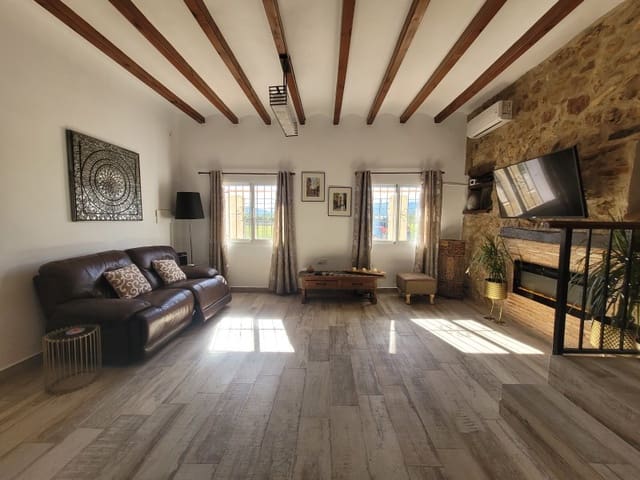 5 sypialnia Finka/Dom wiejski na sprzedaż w Oliva Pueblo, Oliva z basenem garażem - 549 000 € (Ref: 9491732)