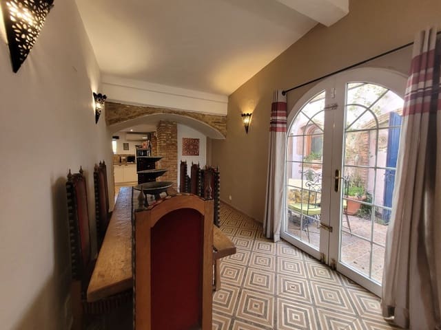 5 sypialnia Finka/Dom wiejski na sprzedaż w Oliva Pueblo, Oliva z basenem garażem - 549 000 € (Ref: 9491732)