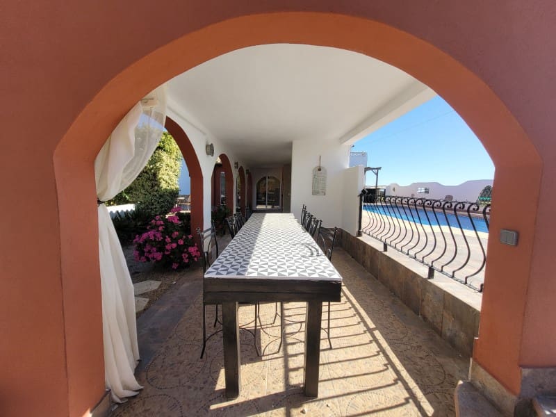 5 sypialnia Finka/Dom wiejski na sprzedaż w Oliva z basenem garażem - 549 000 € (Ref: 9491732)