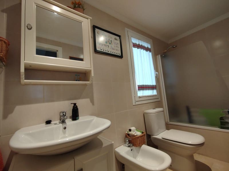 3 soverom Kjedet enebolig til salgs i Oliva med garasje - € 263 000 (Ref: 9491733)