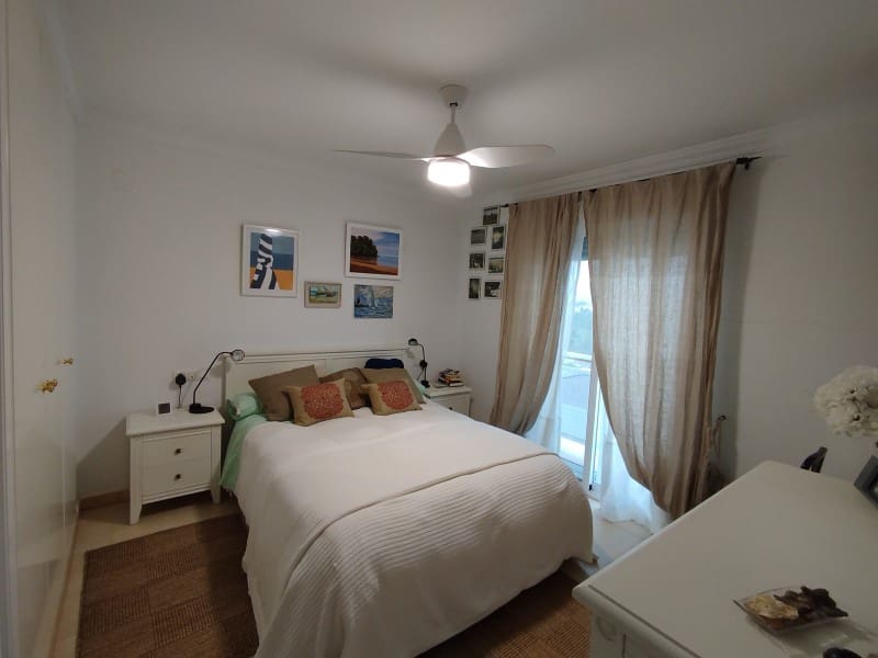 3 soverom Kjedet enebolig til salgs i Oliva med garasje - € 263 000 (Ref: 9491733)