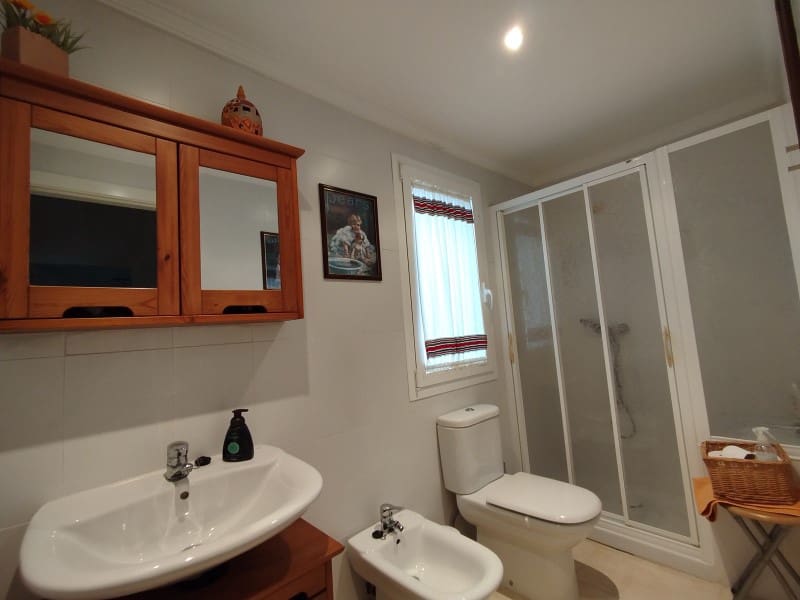 3 soverom Kjedet enebolig til salgs i Oliva med garasje - € 263 000 (Ref: 9491733)