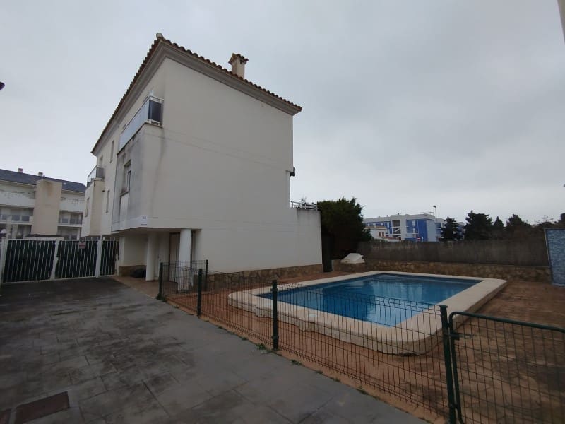 3 soverom Kjedet enebolig til salgs i Oliva med garasje - € 263 000 (Ref: 9491733)