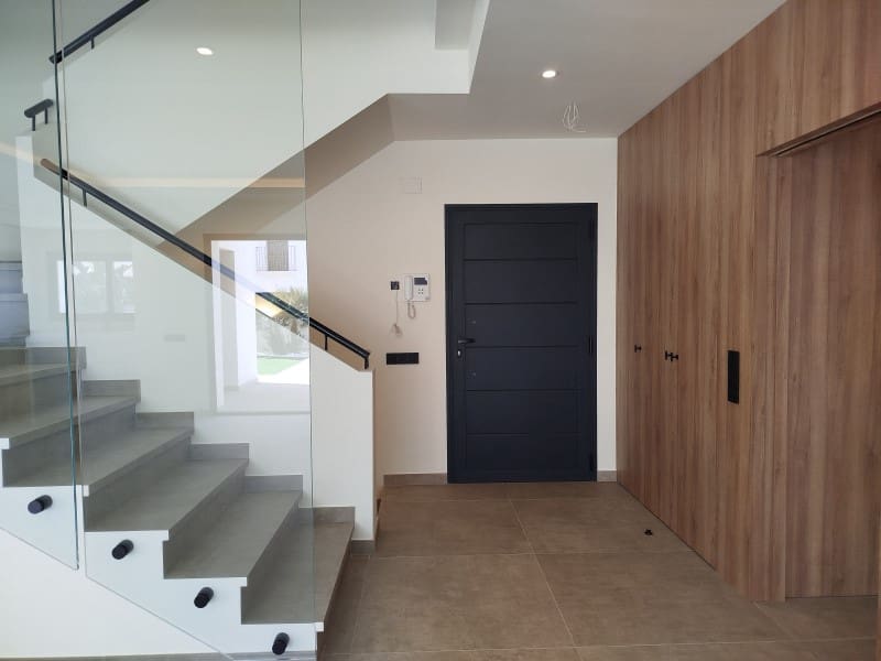 4 bedroom Villa for sale in Denia with pool garage - € 1,200,000 (Ref: 9491734)