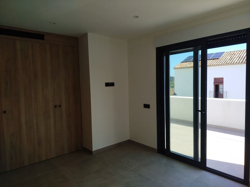 4 bedroom Villa for sale in Denia with pool garage - € 1,200,000 (Ref: 9491734)