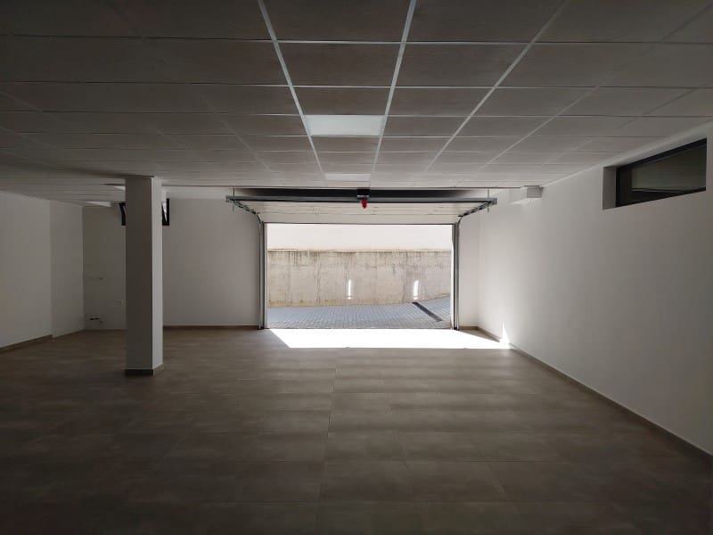 4 bedroom Villa for sale in Denia with pool garage - € 1,200,000 (Ref: 9491734)