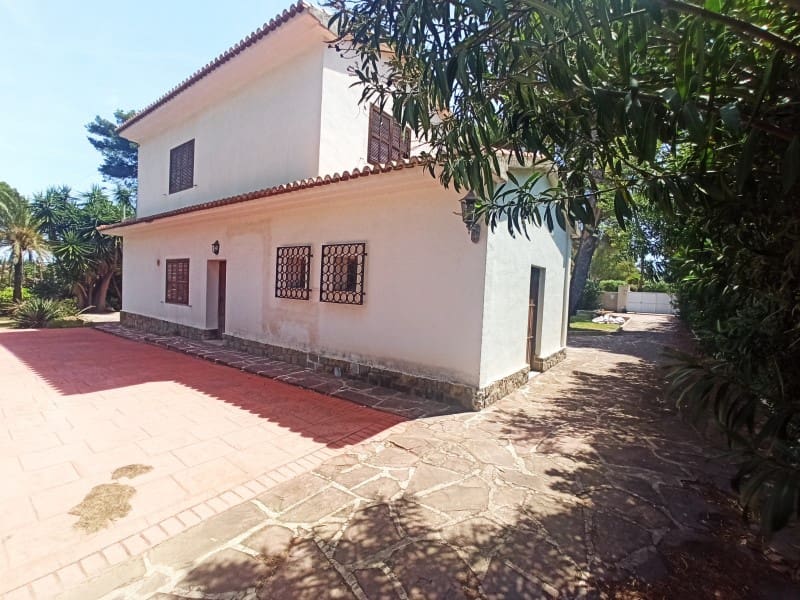 7 quarto Moradia para venda em Denia com garagem - 1 856 000 € (Ref: 9491735)