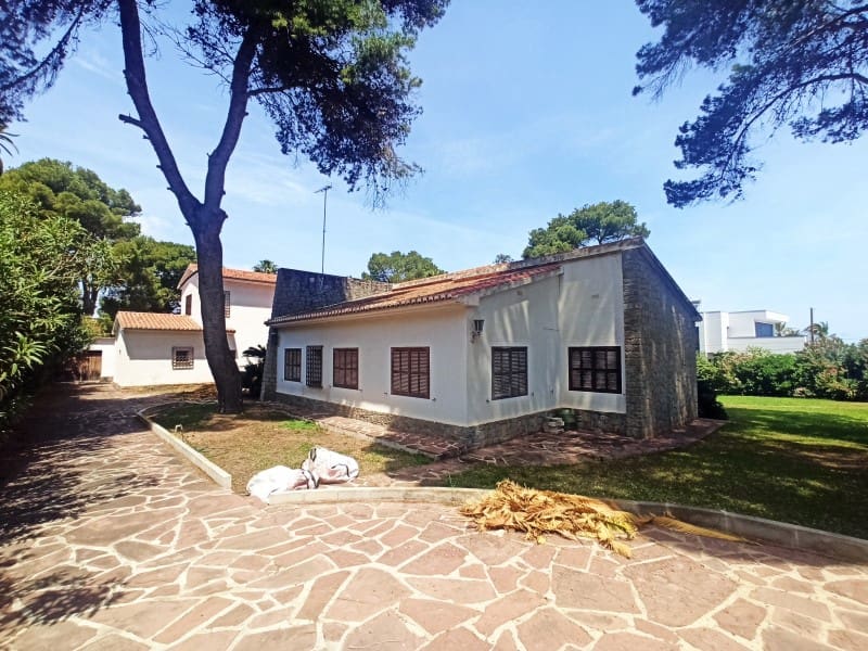 7 quarto Moradia para venda em Denia com garagem - 1 856 000 € (Ref: 9491735)