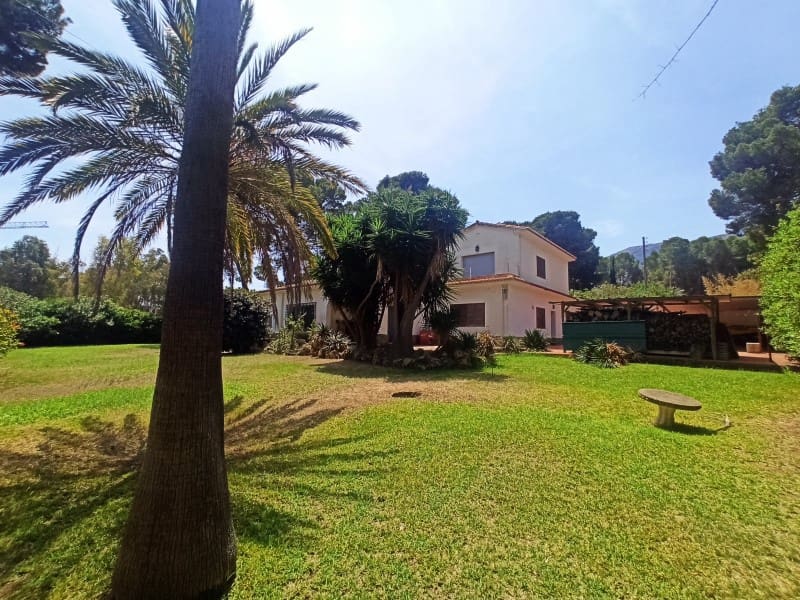 7 quarto Moradia para venda em Denia com garagem - 1 856 000 € (Ref: 9491735)
