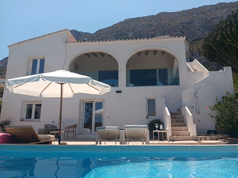 4 soveværelse Villa til salg i Denia - € 899.000 (Ref: 9516264)