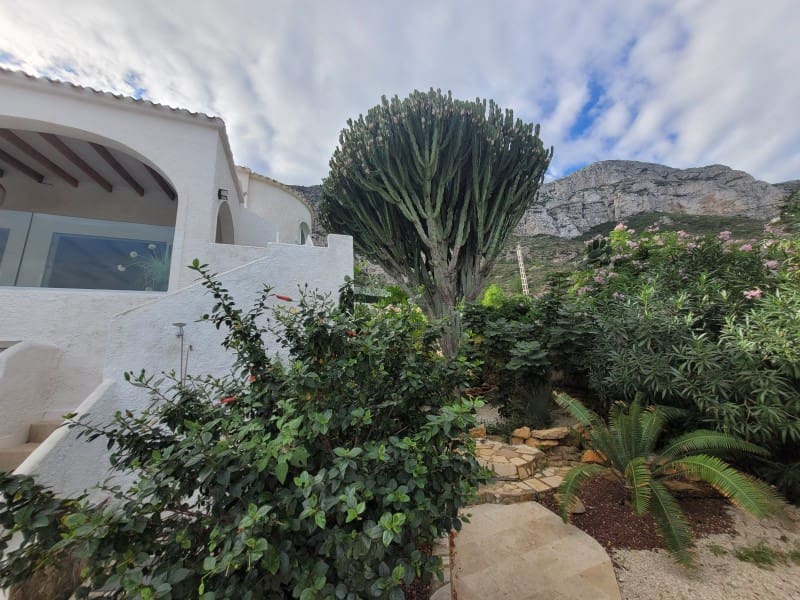 4 soveværelse Villa til salg i Denia - € 899.000 (Ref: 9516264)