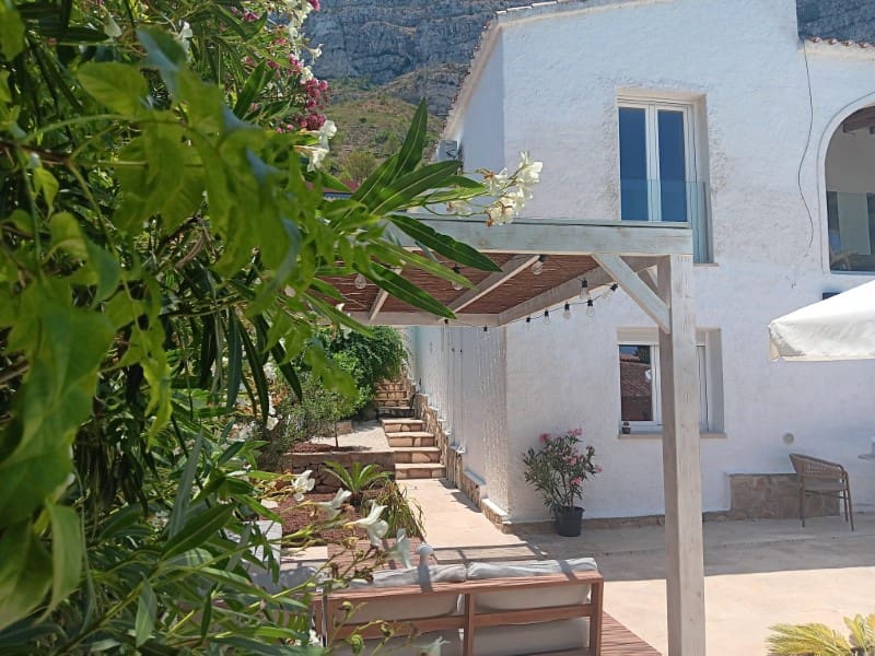 4 soveværelse Villa til salg i Denia - € 899.000 (Ref: 9516264)