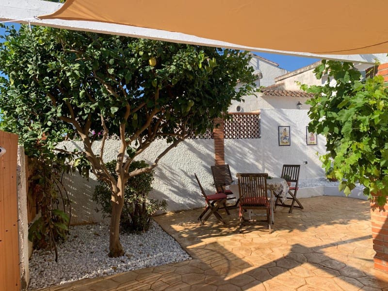 2 quarto Bungalow para venda em Denia - 315 000 € (Ref: 9534051)