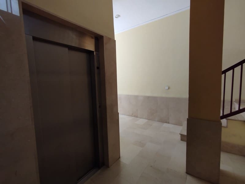 3 soveværelse Lejlighed til salg i Denia med garage - € 240.000 (Ref: 9711902)