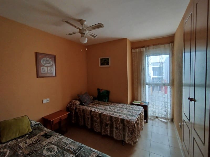 3 soveværelse Lejlighed til salg i Denia med garage - € 240.000 (Ref: 9711902)