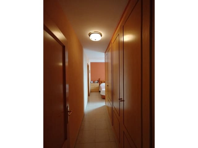 3 Zimmer Wohnung zu verkaufen in Centro Urbano, Dénia mit Garage - 240.000 € (Ref: 9711902)