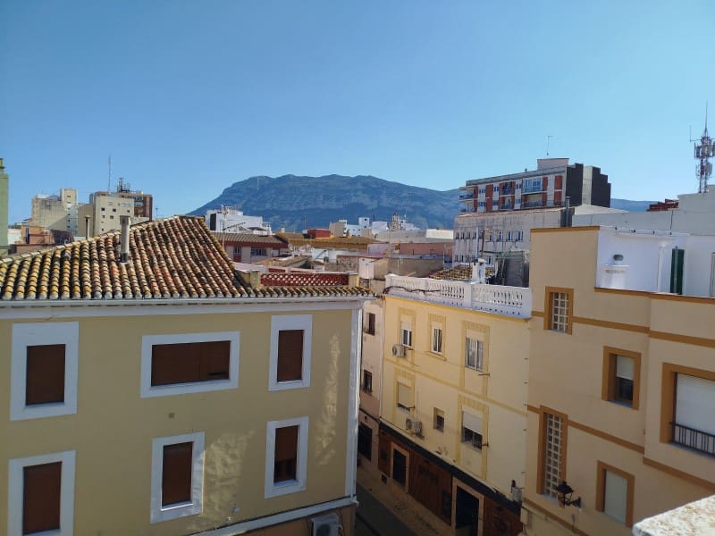 Piso de 1 habitación en Dénia en venta - 169.000 € (Ref: 9735472)