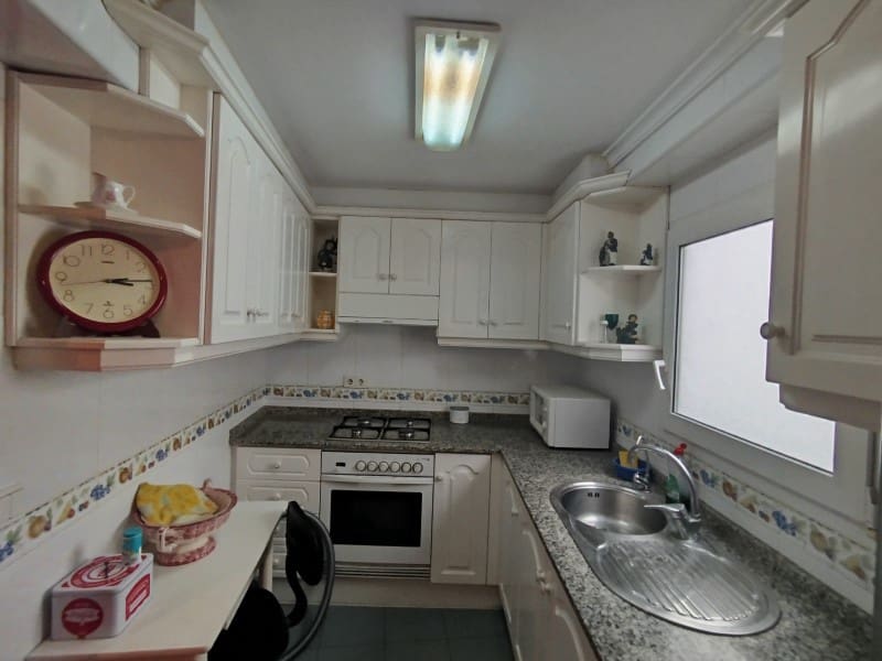 3 quarto Apartamento para venda em Denia - 189 000 € (Ref: 9738454)