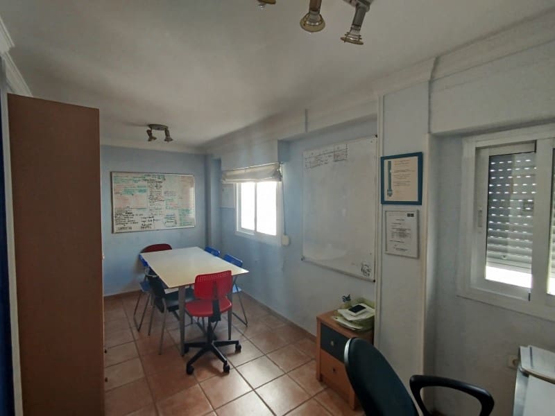 3 quarto Apartamento para venda em Denia - 189 000 € (Ref: 9738454)