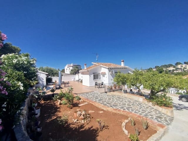 3 soverom Villa til salgs i El Montgó, Dénia med svømmebasseng garasje - € 520 000 (Ref: 9915920)