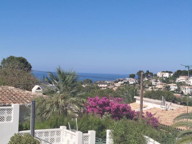 3 soverom Villa til salgs i El Montgó, Dénia med svømmebasseng garasje - € 520 000 (Ref: 9915920)