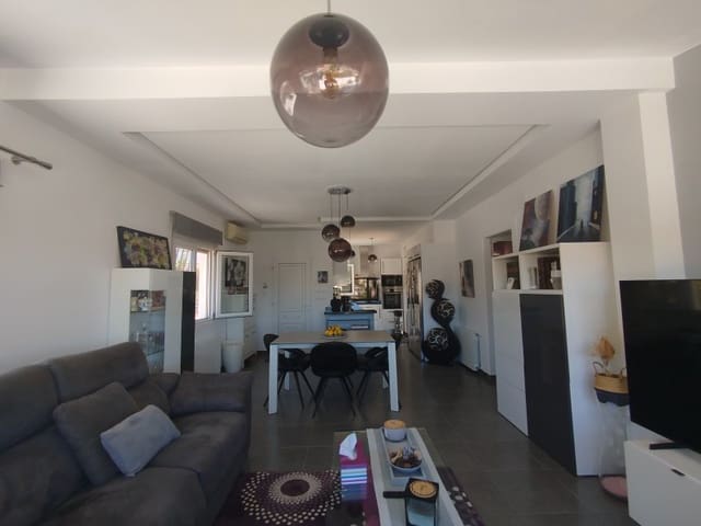 3 soverom Villa til salgs i El Montgó, Dénia med svømmebasseng garasje - € 520 000 (Ref: 9915920)