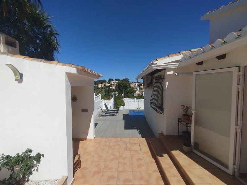 3 soverom Villa til salgs i Denia med svømmebasseng garasje - € 520 000 (Ref: 9915920)